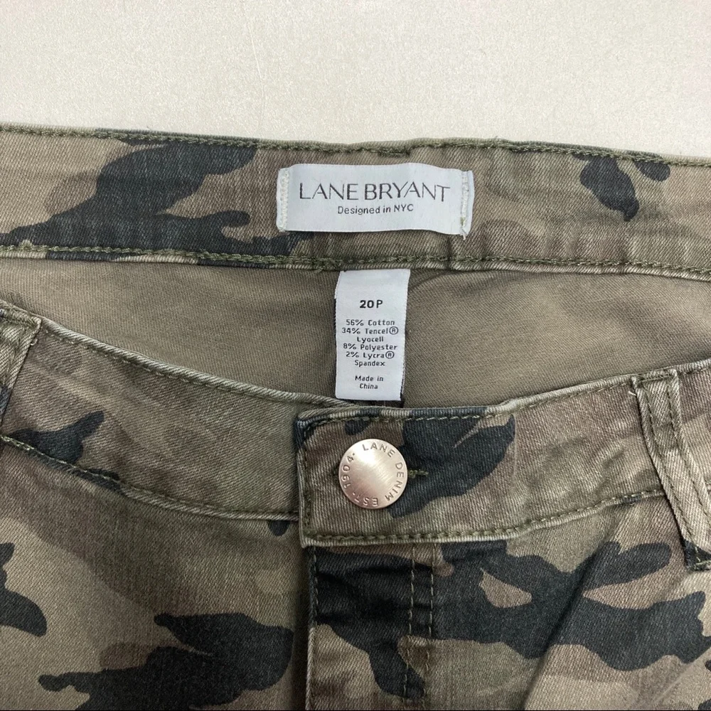 Lane Bryant Distressed Ripped Green Camo Jeans Womens Size 20P